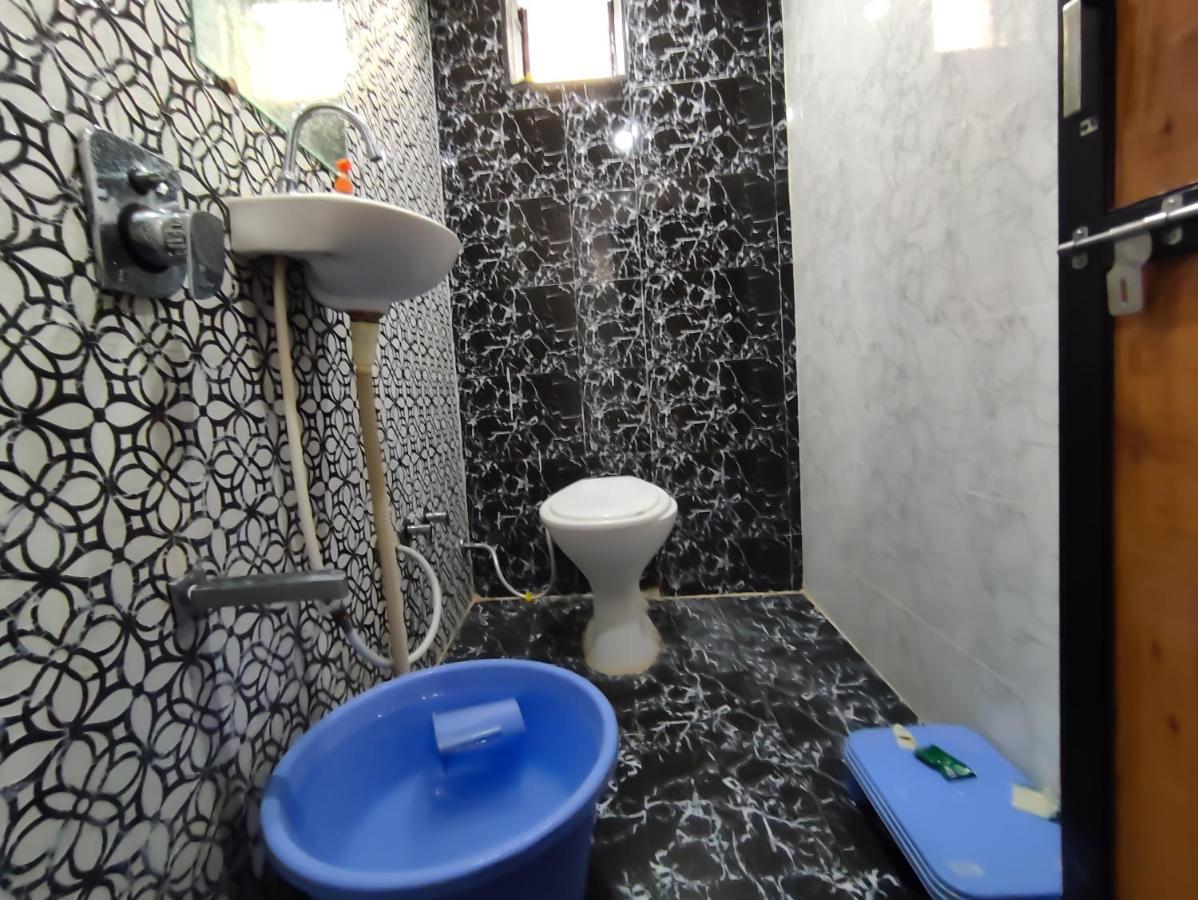 Hotel Sardar Rooms Garudeshwar Exterior photo